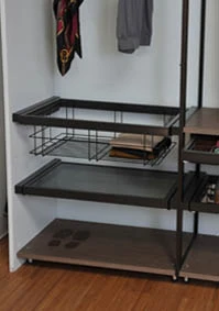 Frame. Accessori per armadio